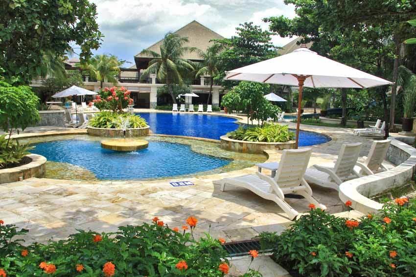 Ciputra Golf, Club & Hotel Surabaya Eksteriør bilde